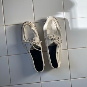Off white sperrys